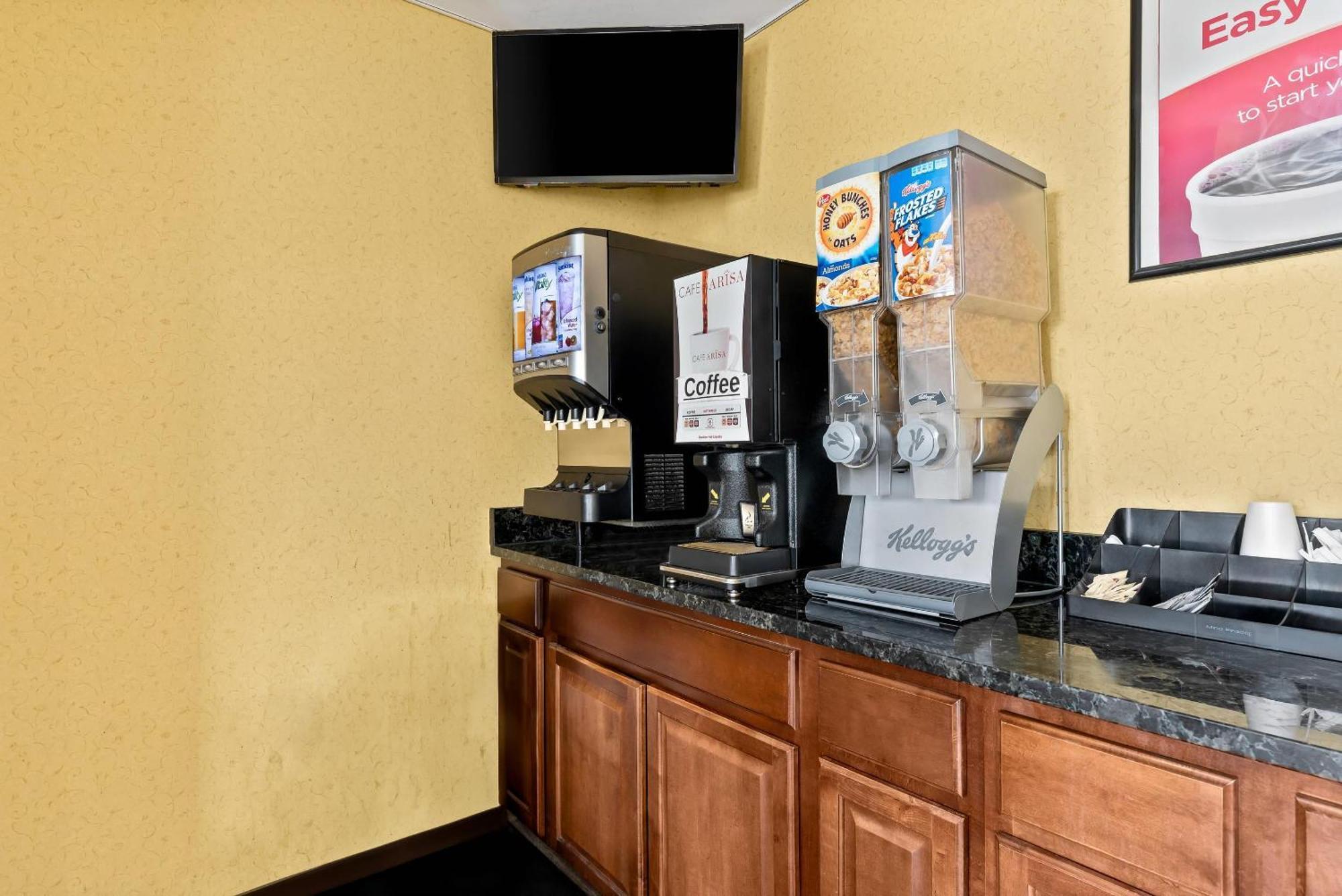 Econo Lodge Fredericksburg Near I-95 Екстериор снимка
