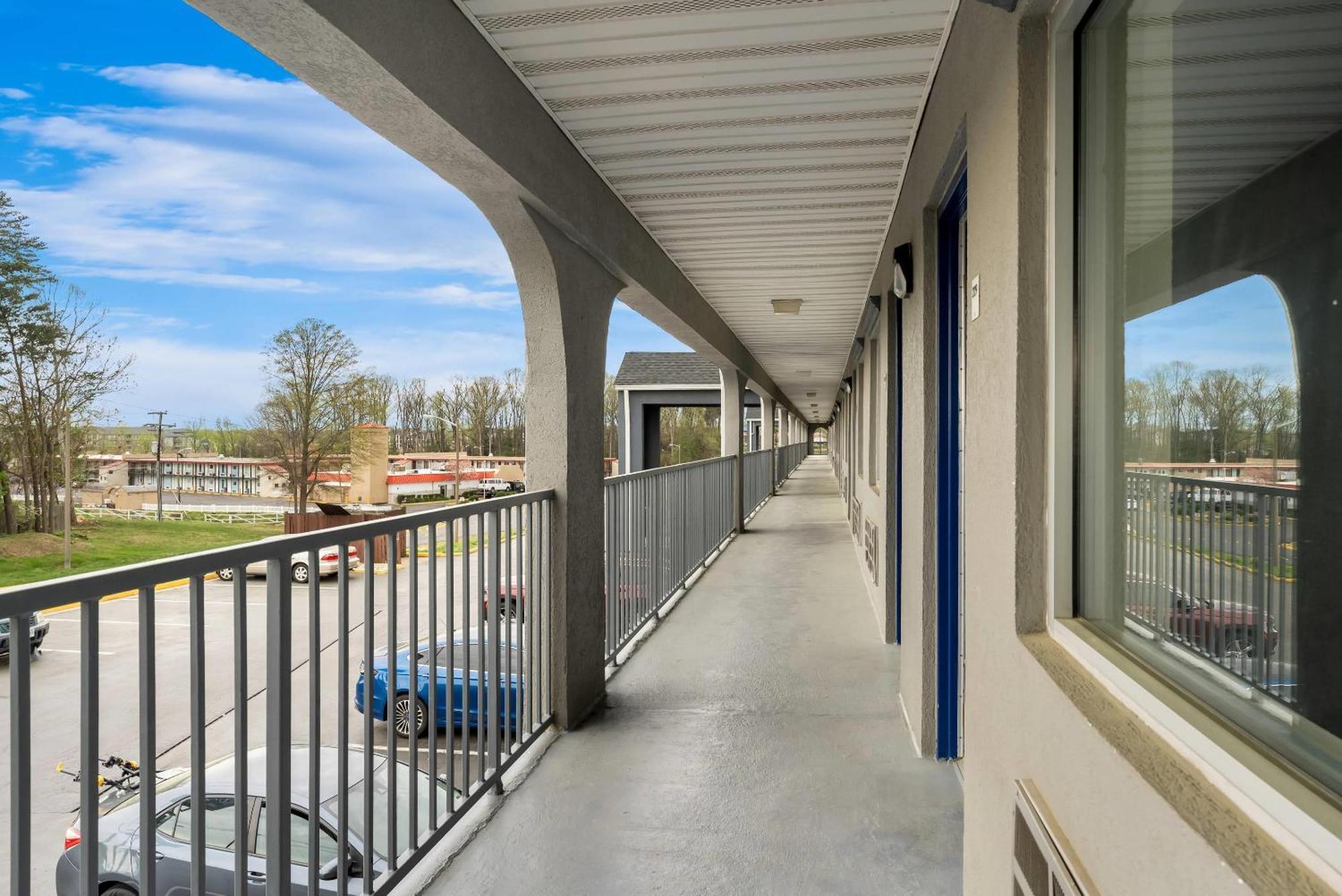 Econo Lodge Fredericksburg Near I-95 Екстериор снимка